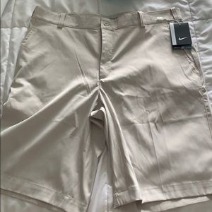 Men’s Nike golf tour performance shorts